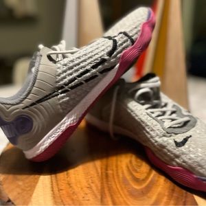 Nike - REACT GATO 'LIGHT SMOKE GREY ELECTRO PURPLE'